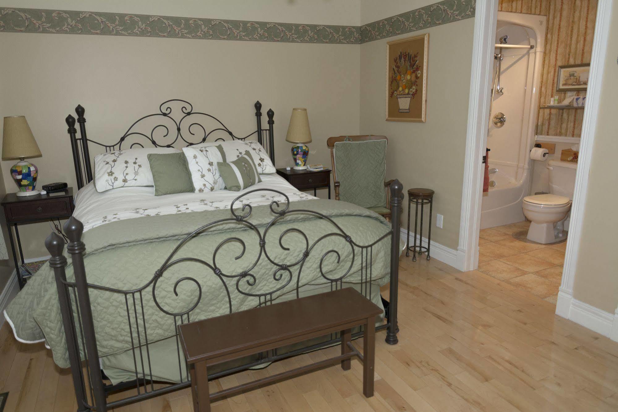 Au Nidaigle Bed & Breakfast Saint-Basile Dış mekan fotoğraf