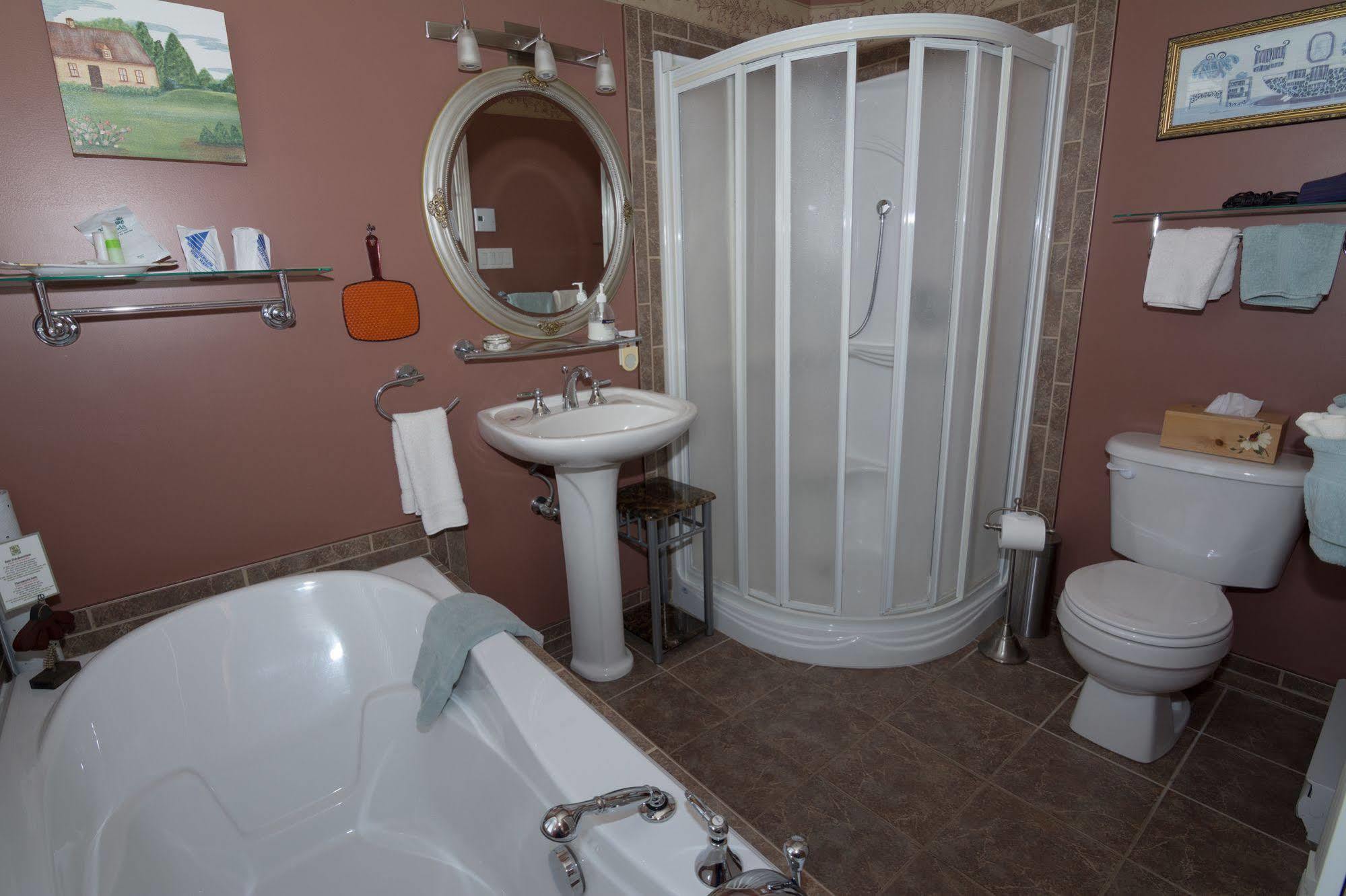 Au Nidaigle Bed & Breakfast Saint-Basile Dış mekan fotoğraf