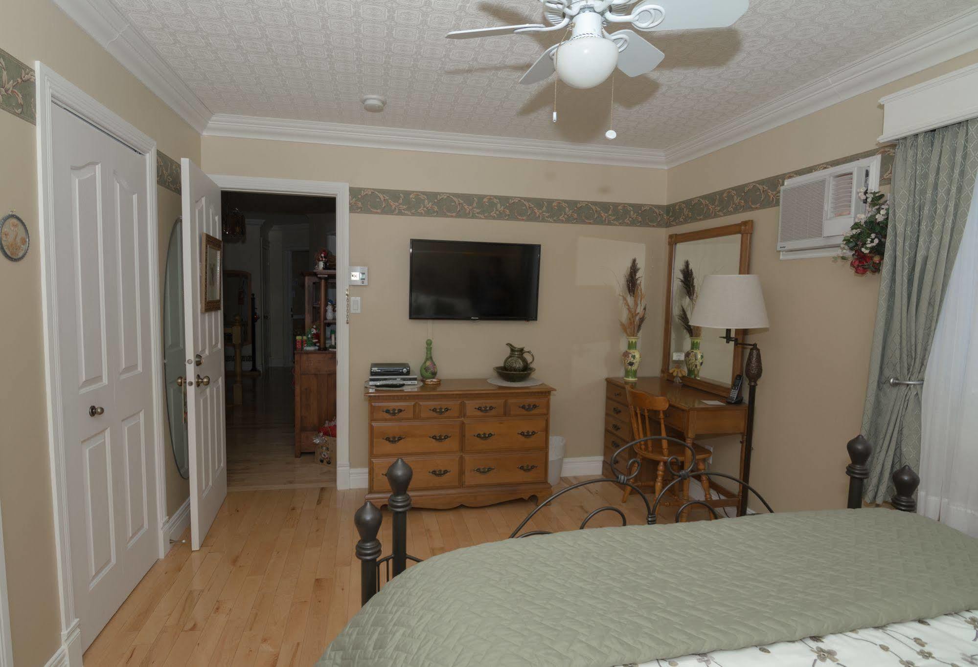 Au Nidaigle Bed & Breakfast Saint-Basile Dış mekan fotoğraf